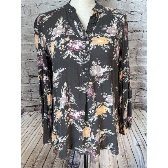 Free People Womens Blouse Floral Gray Bell Sleeves High Low V Neck S - Picture 1 of 6